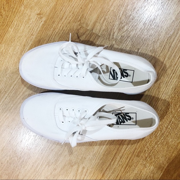 ‼️ SOLD ‼️ Unisex Authentic True White Vans - Picture 2 of 3